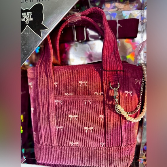 Madden Girl Mini Tote Set โ Bow Embroidery, Bear Charm & Pouch | Gift Ready - Picture 7 of 9